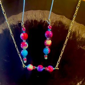 Glass bead necklace and earring set